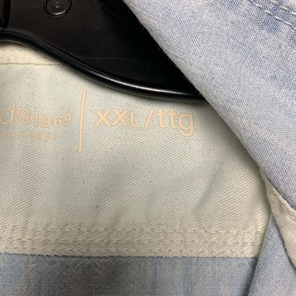 Gap Kids Chambray Button Down Shirt Short Sleeve - Picture 3 of 12